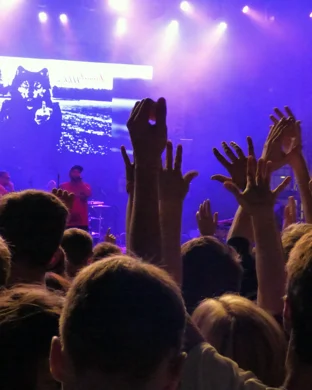 Neil Forever - A Tribute to Neil Diamond