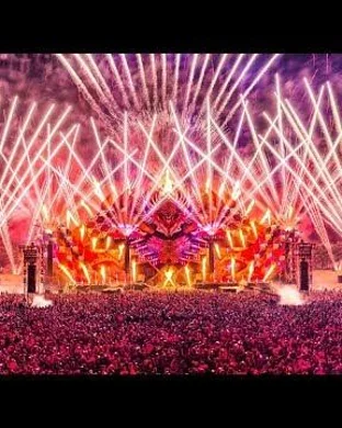 Live concert by TsuShiMaMire