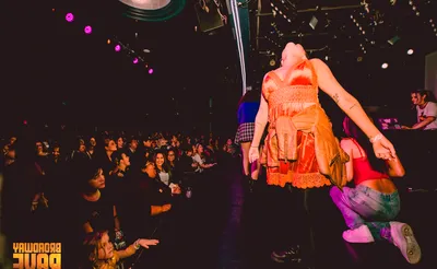 Broadway Rave