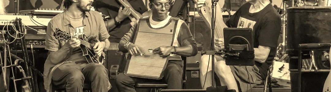 Bruce Hornsby And The Noisemakers