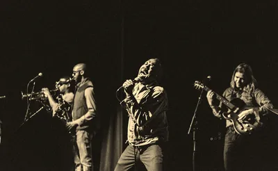 Durand Jones and The Indications