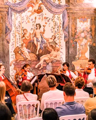 Candlelight: Mozart vs. Beethoven