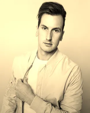 Russell Dickerson Phoenix