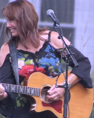 Suzy Bogguss