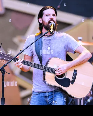 AVTT/PTTN: The Avett Brothers & Mike Patton